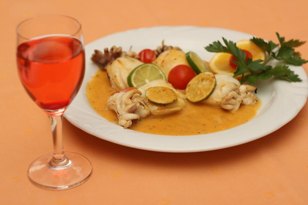 אלטן בוסק Hotel & Restaurant Am Kirschberg מראה חיצוני תמונה