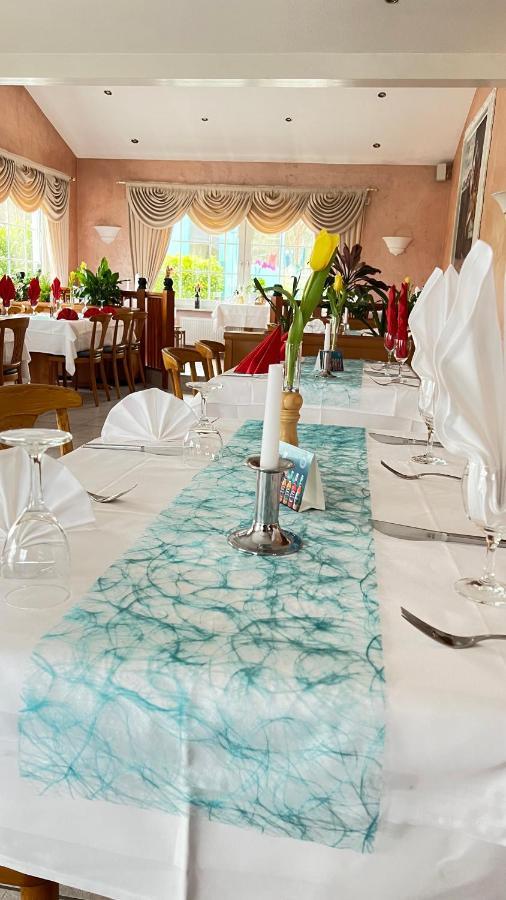 אלטן בוסק Hotel & Restaurant Am Kirschberg מראה חיצוני תמונה