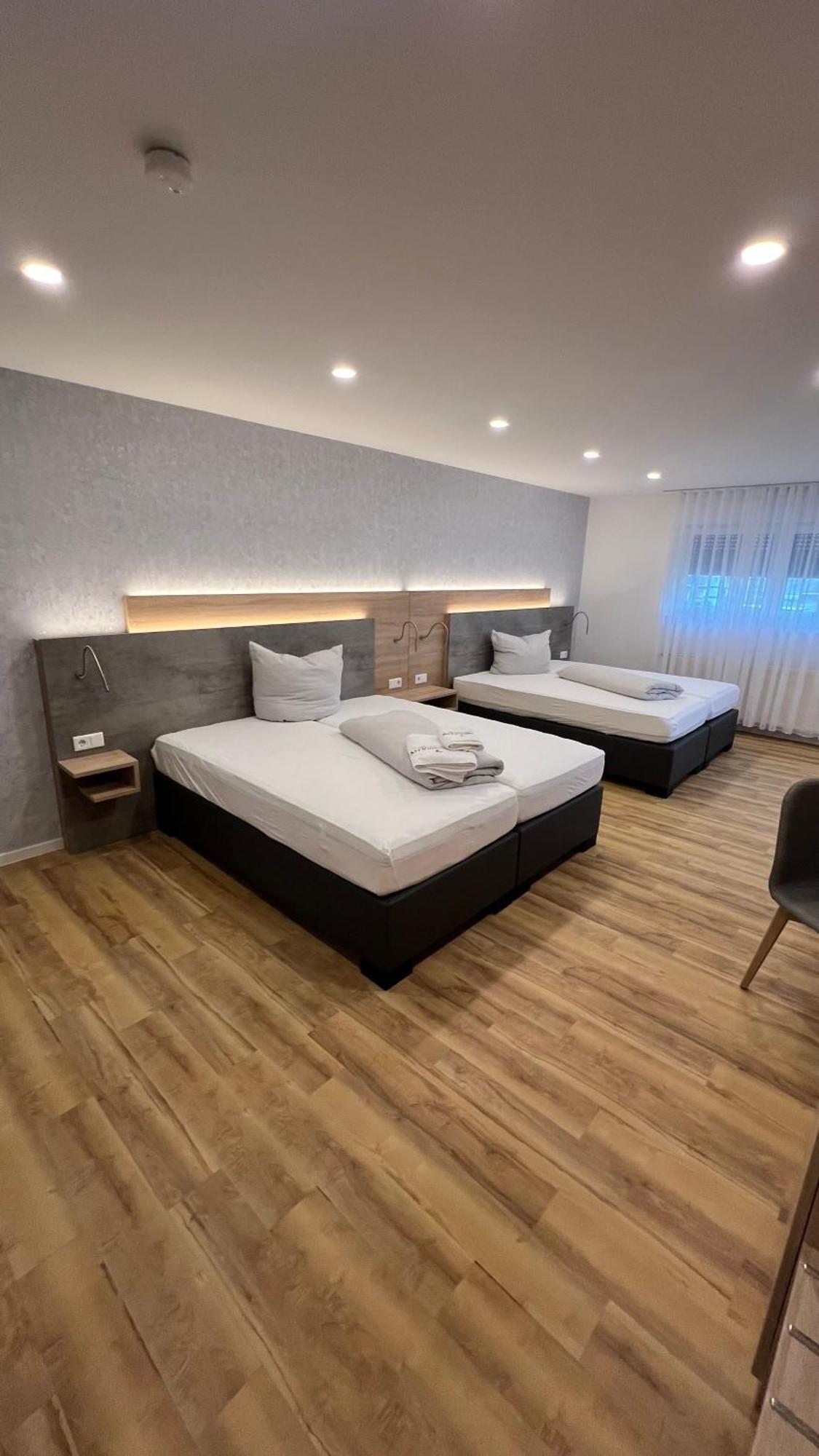 אלטן בוסק Hotel & Restaurant Am Kirschberg מראה חיצוני תמונה