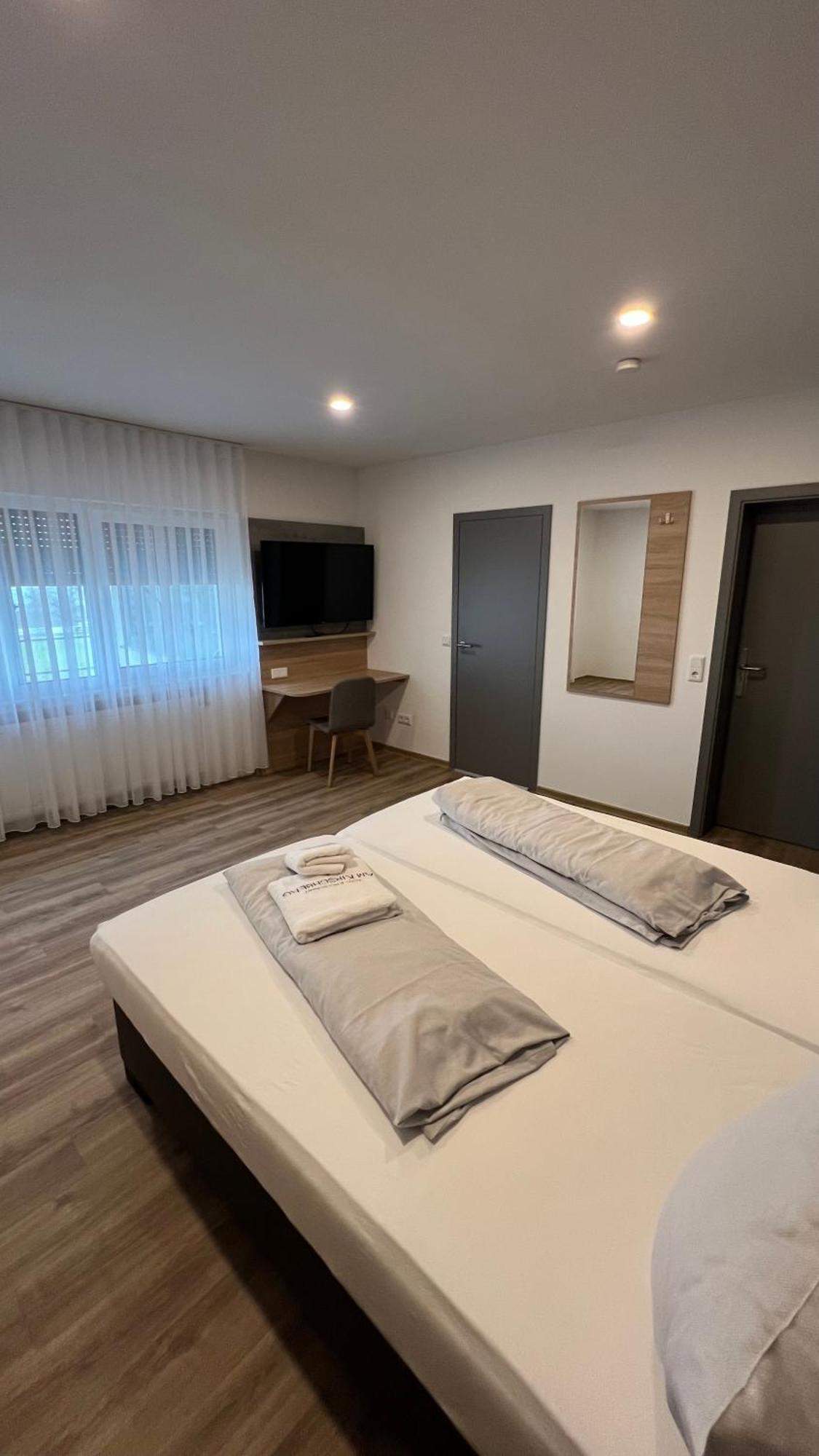 אלטן בוסק Hotel & Restaurant Am Kirschberg מראה חיצוני תמונה