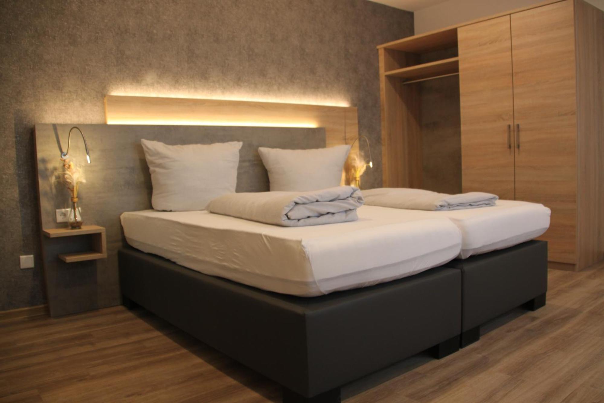 אלטן בוסק Hotel & Restaurant Am Kirschberg מראה חיצוני תמונה