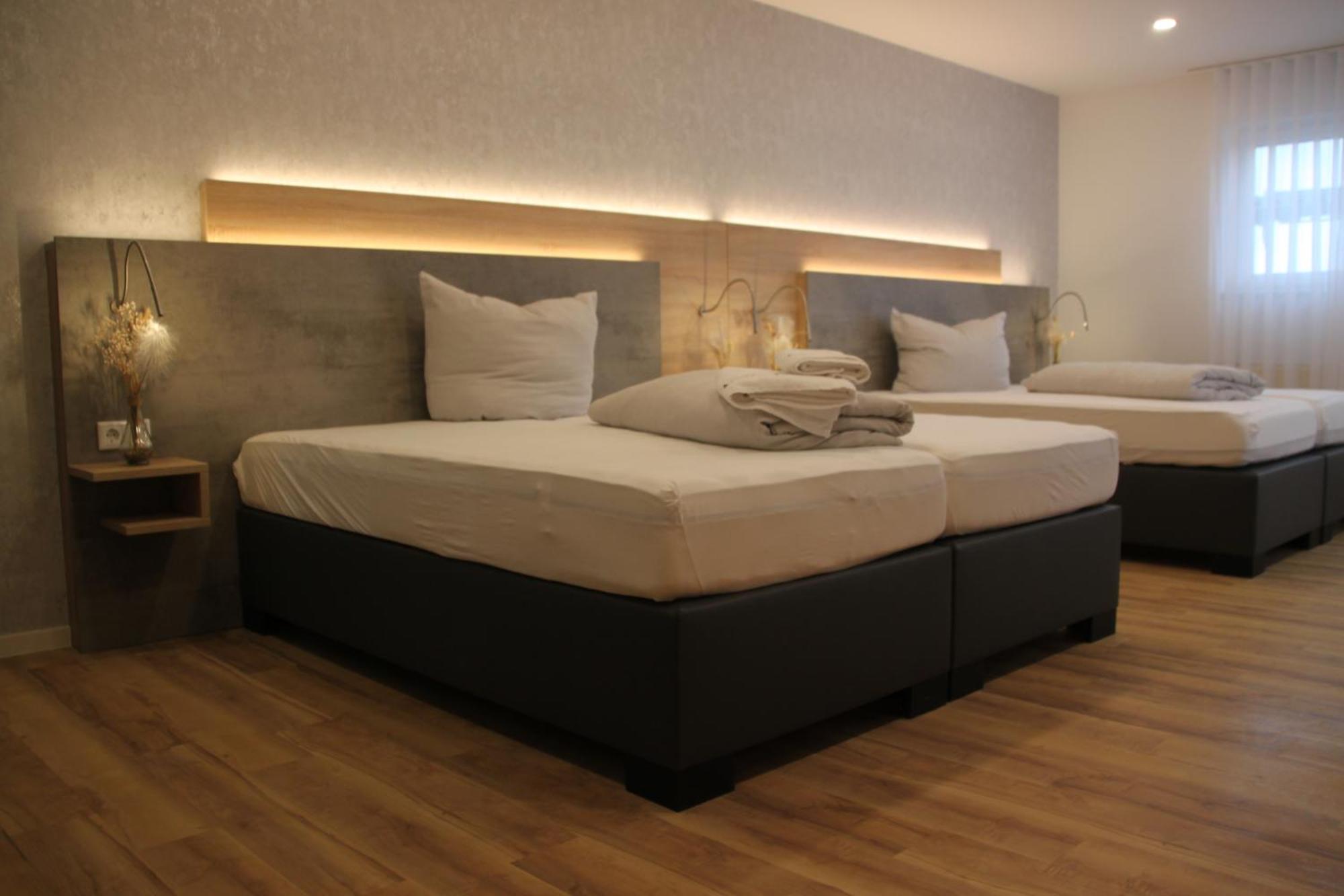 אלטן בוסק Hotel & Restaurant Am Kirschberg מראה חיצוני תמונה