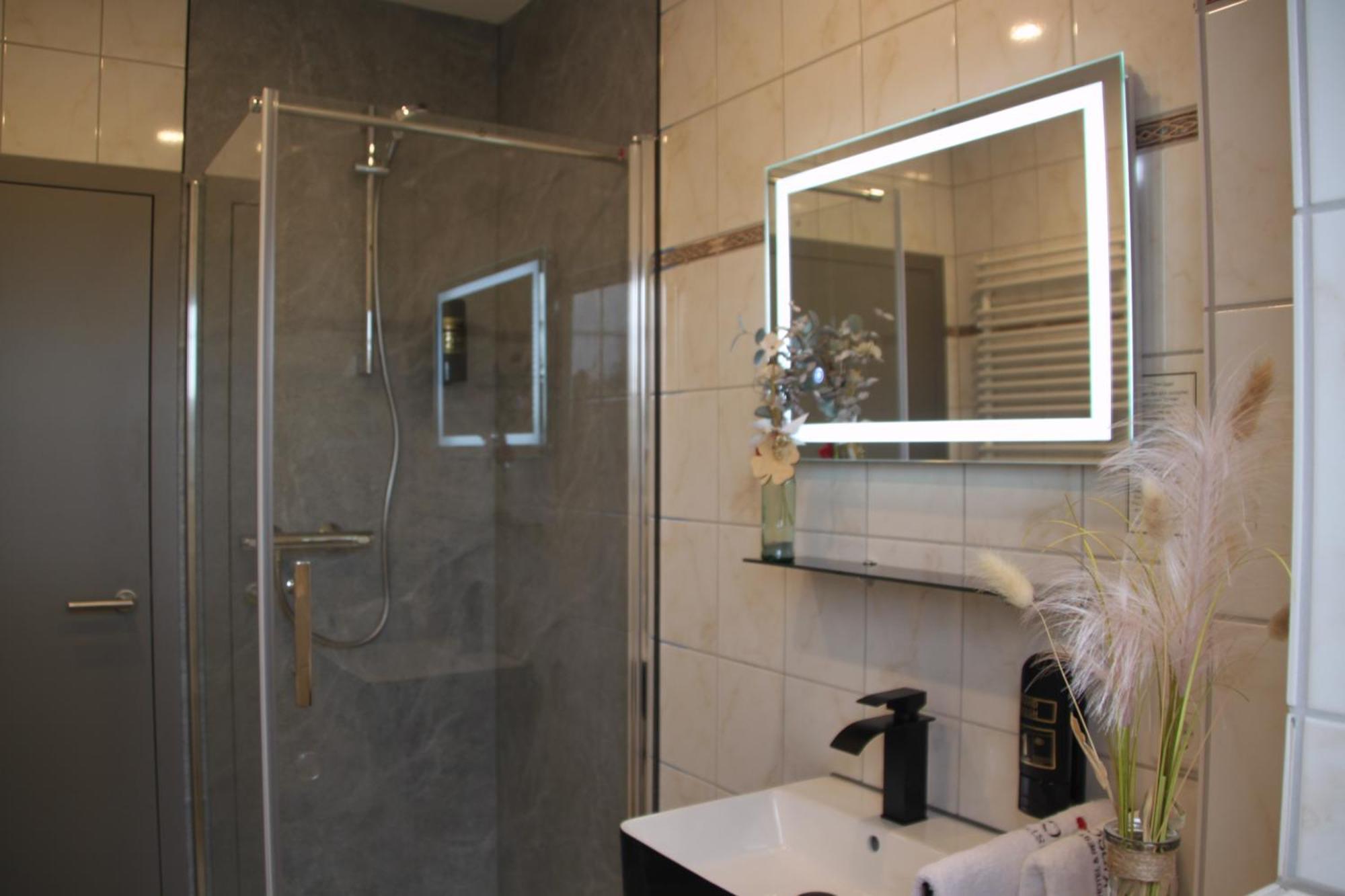 אלטן בוסק Hotel & Restaurant Am Kirschberg מראה חיצוני תמונה