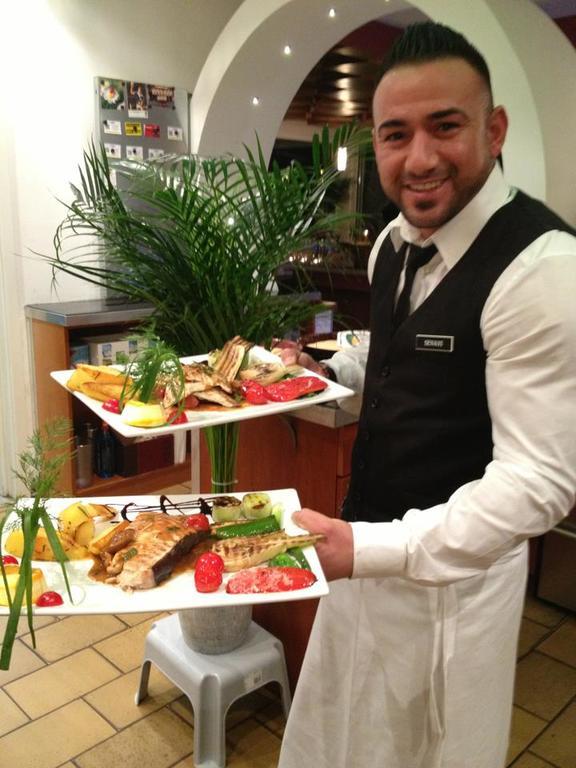 אלטן בוסק Hotel & Restaurant Am Kirschberg מראה חיצוני תמונה